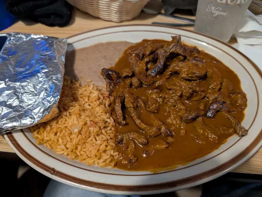 Chile Colorado Con Carne Asada